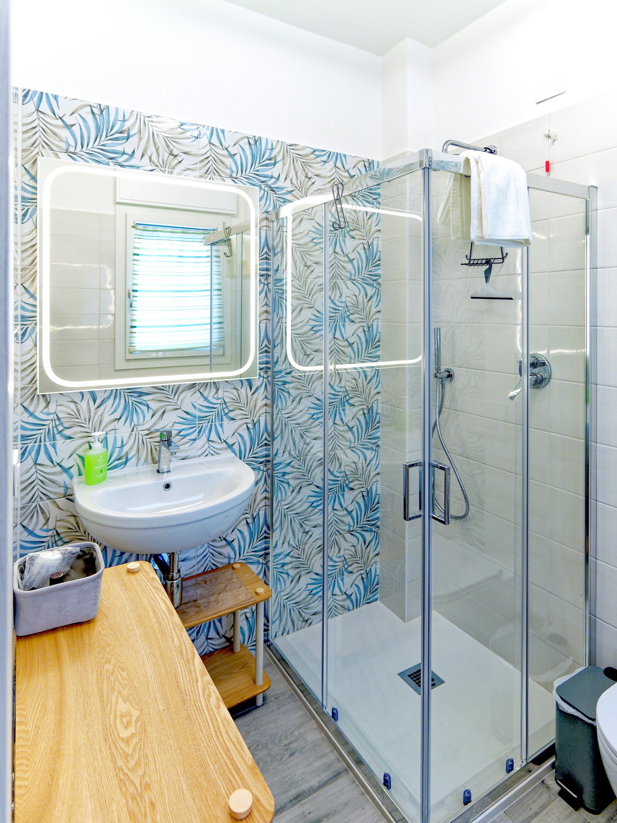 Bagno con doccia